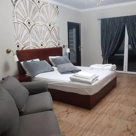Bed and breakfast Villa Tropico Sniadanie Obiadokolacja Letni Basen 5,5M Jacuzi 2,5M Czynne Non Stop Pobierowo