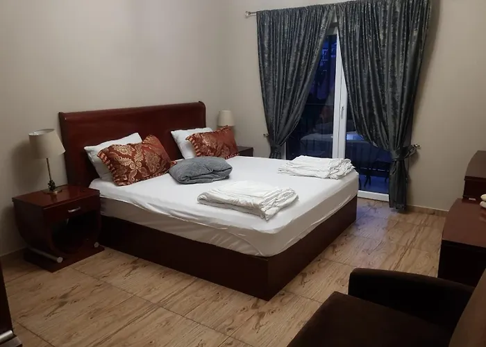 Tropico Sniadanie I Obiadokolacja לינה וארוחת בוקר 3*